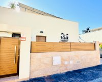 Verkoop - Villa - Los Montesinos - La Herrada