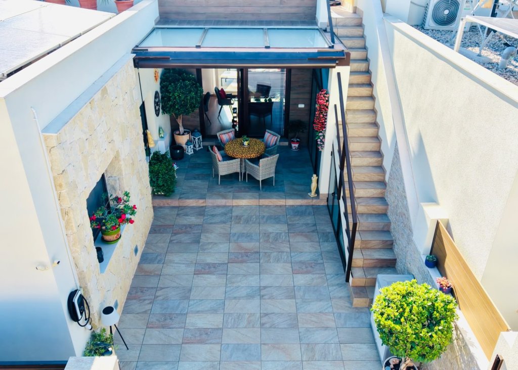 Verkoop - Villa - Los Montesinos - La Herrada