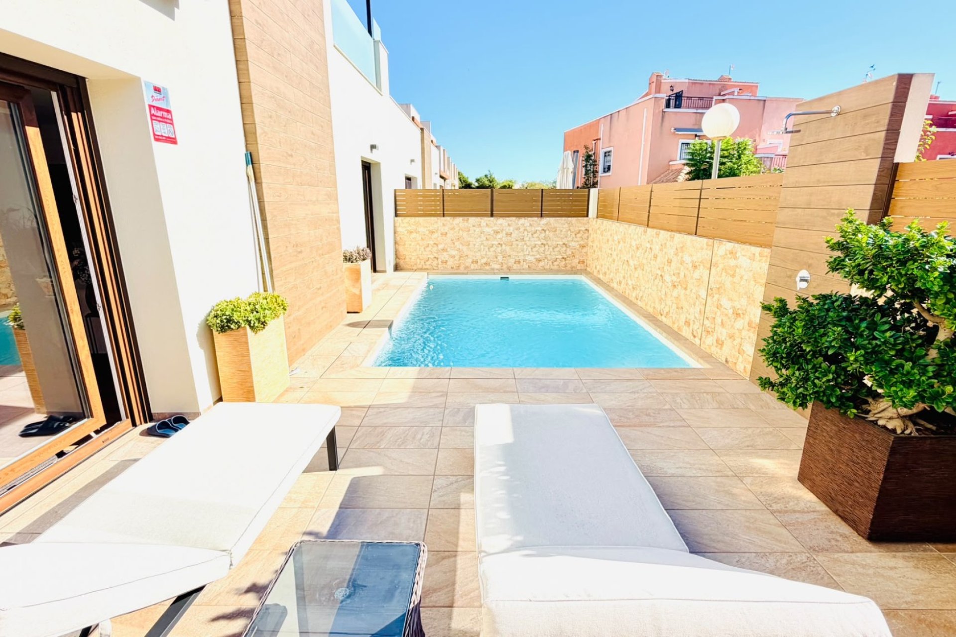 Verkoop - Villa - Los Montesinos - La Herrada