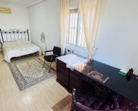 Verkoop - Villa - Los Montesinos - La Herrada