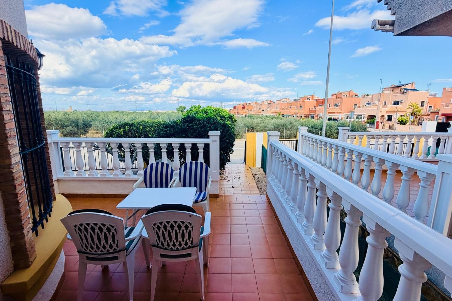 Verkoop - Villa - Los Montesinos - La Herrada