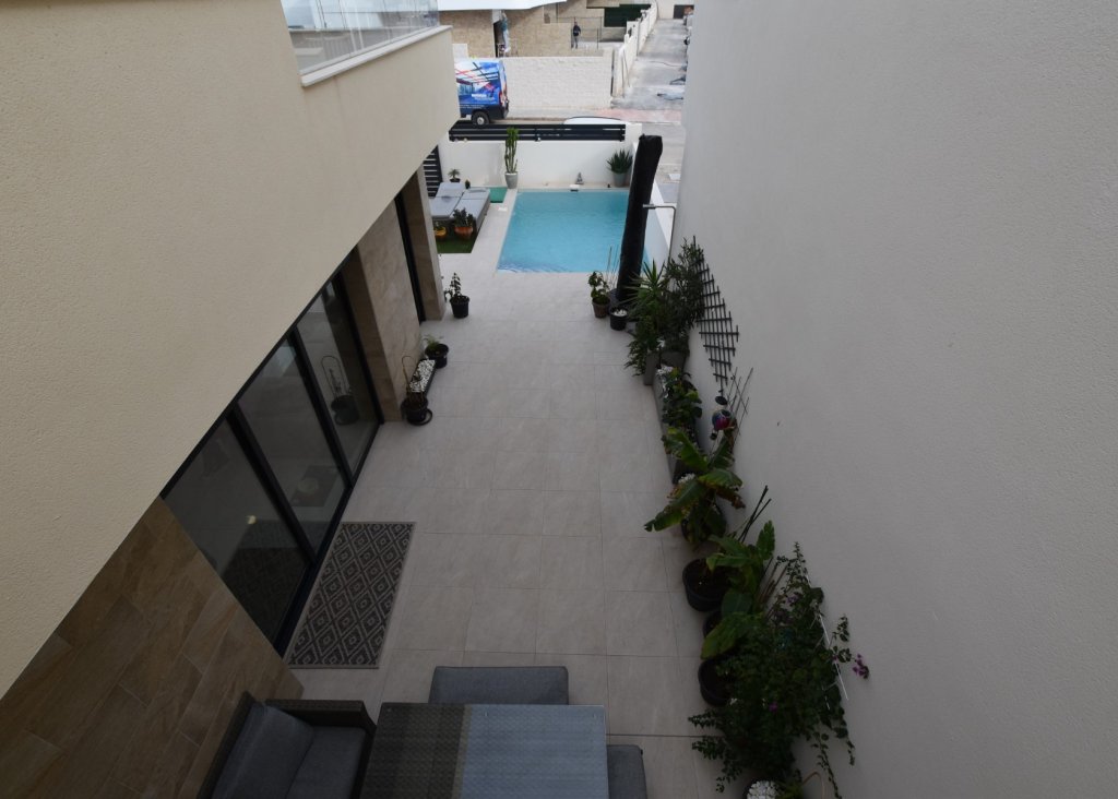 Verkoop - Villa - Los Montesinos