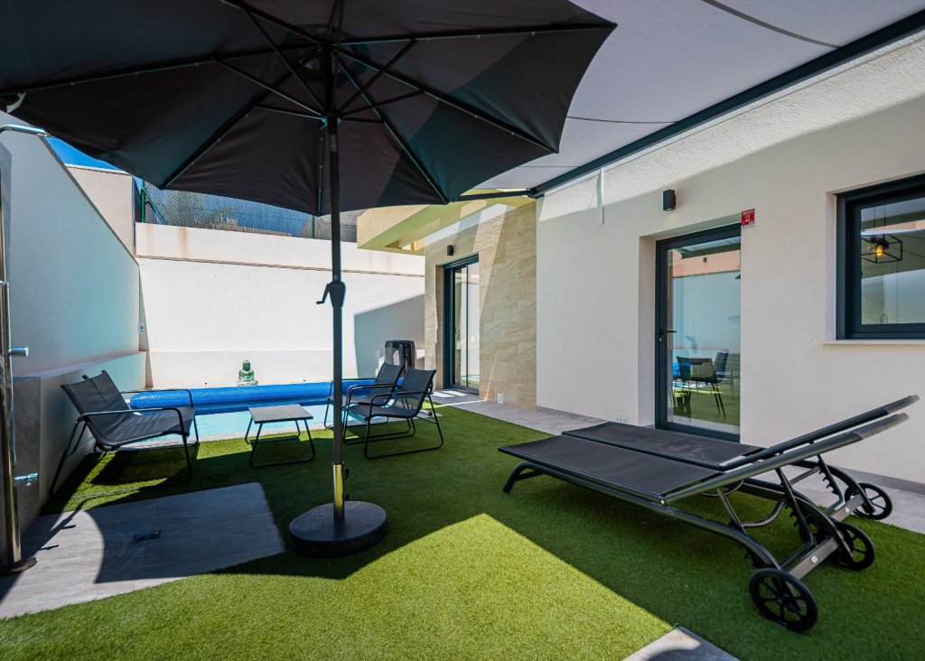 Verkoop - Villa - Los Montesinos