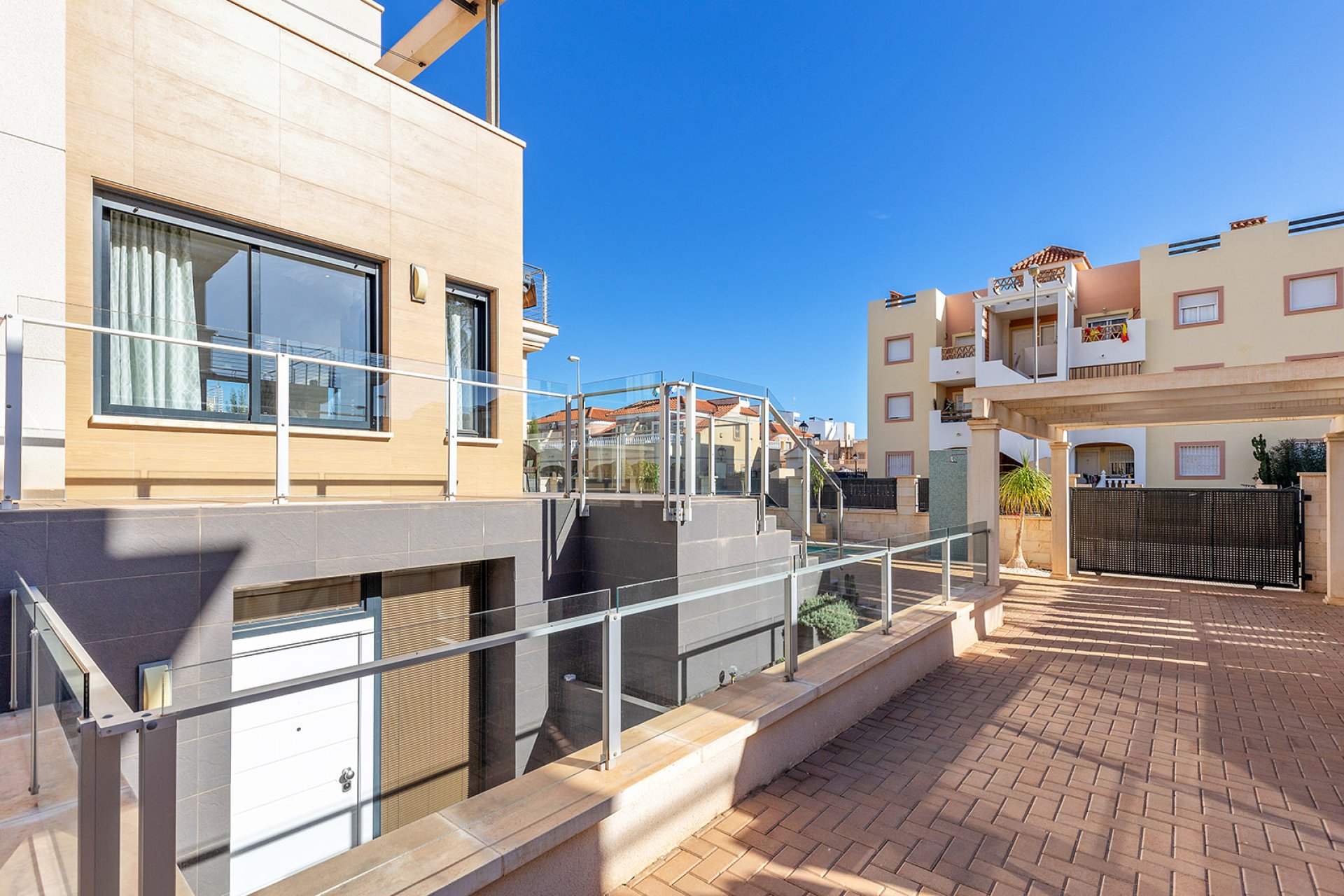 Verkoop - Villa - Orihuela Costa - La Zenia