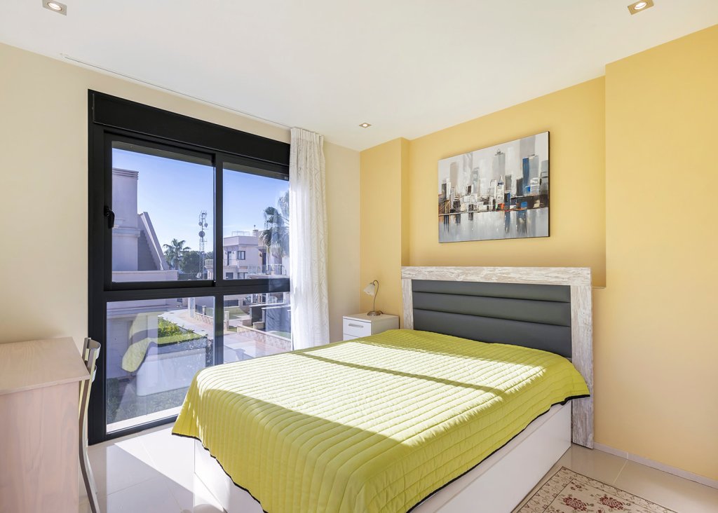 Verkoop - Villa - Orihuela Costa - La Zenia