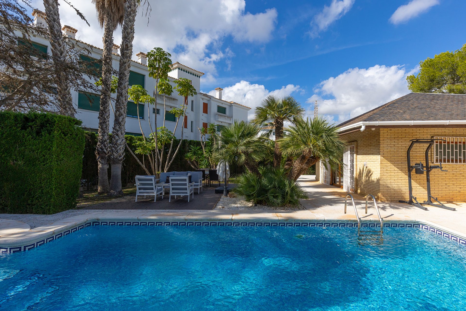 Verkoop - Villa - Orihuela Costa - Las Filipinas