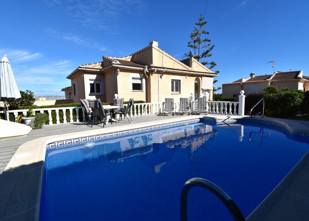 Verkoop - Villa - Orihuela Costa - Los Balcones