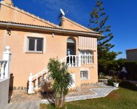Verkoop - Villa - Orihuela Costa - Los Balcones