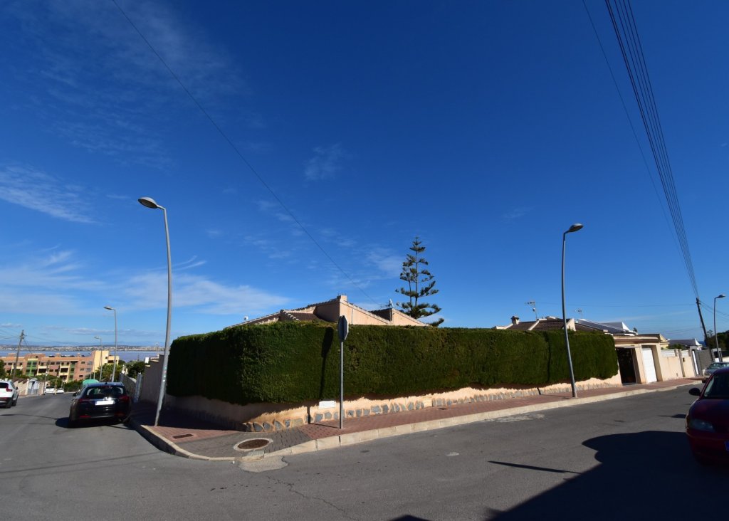 Verkoop - Villa - Orihuela Costa - Los Balcones