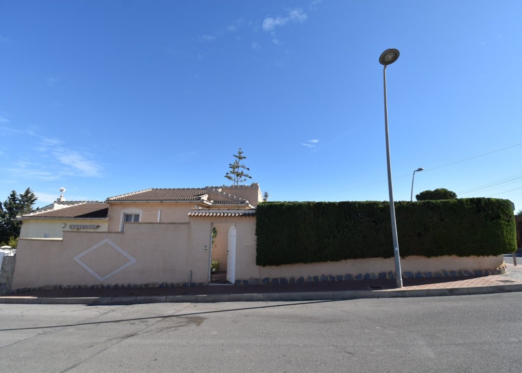 Verkoop - Villa - Orihuela Costa - Los Balcones