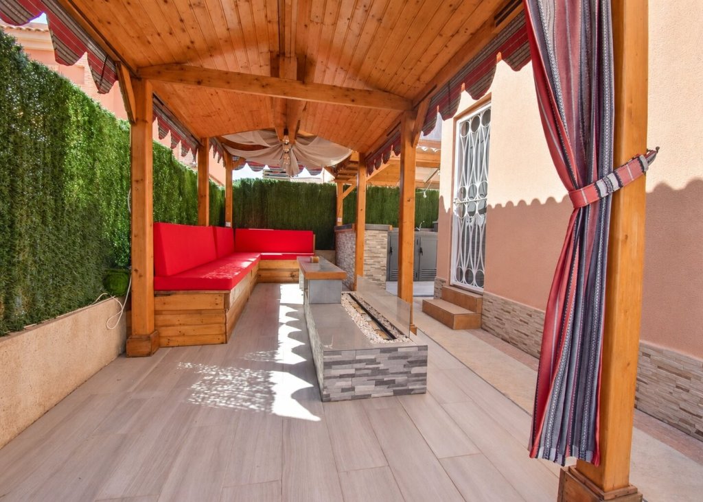 Verkoop - Villa - Orihuela Costa - Playa Flamenca