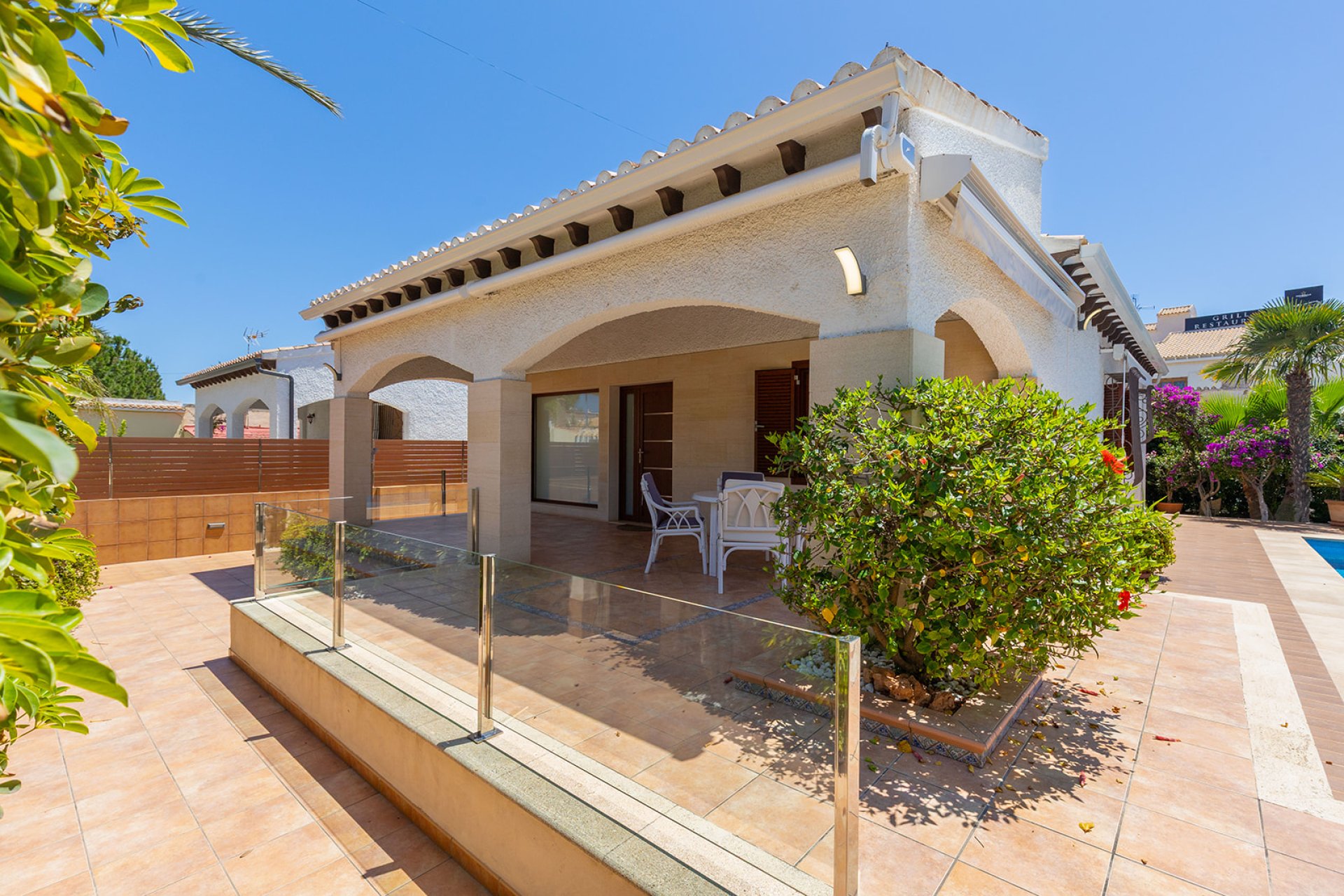 Verkoop - Villa - Orihuela Costa - Punta Prima