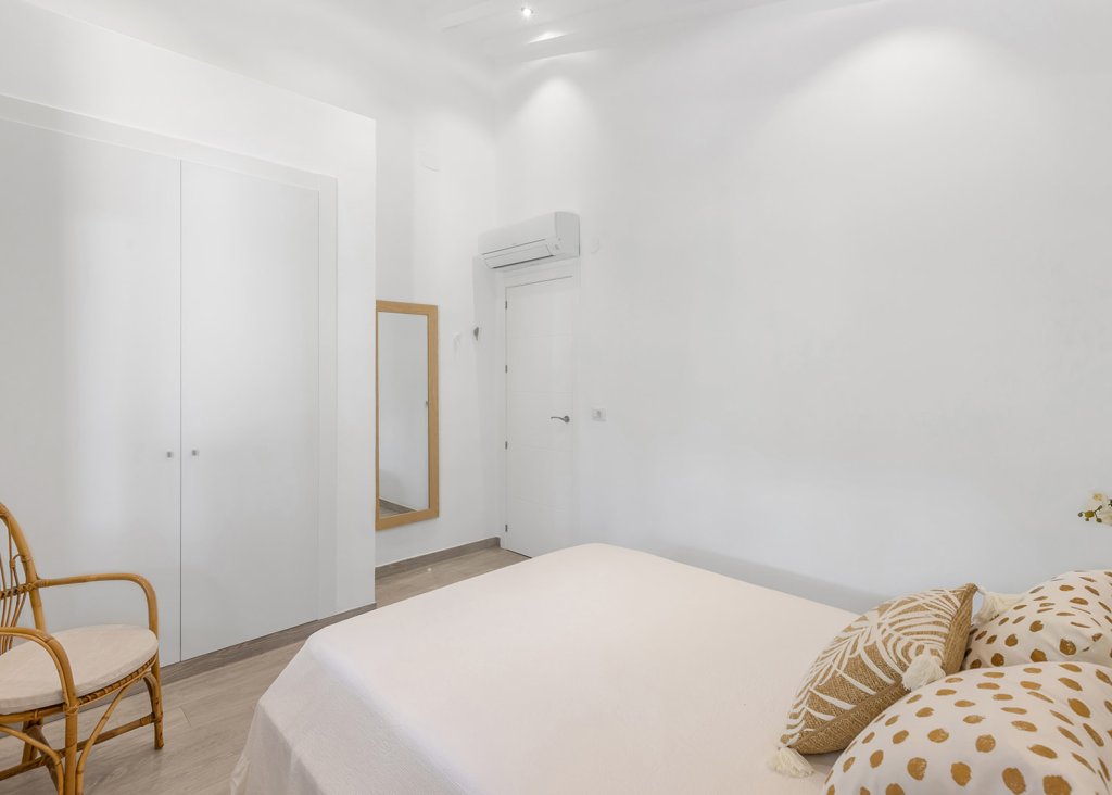 Verkoop - Villa - Orihuela Costa - Punta Prima