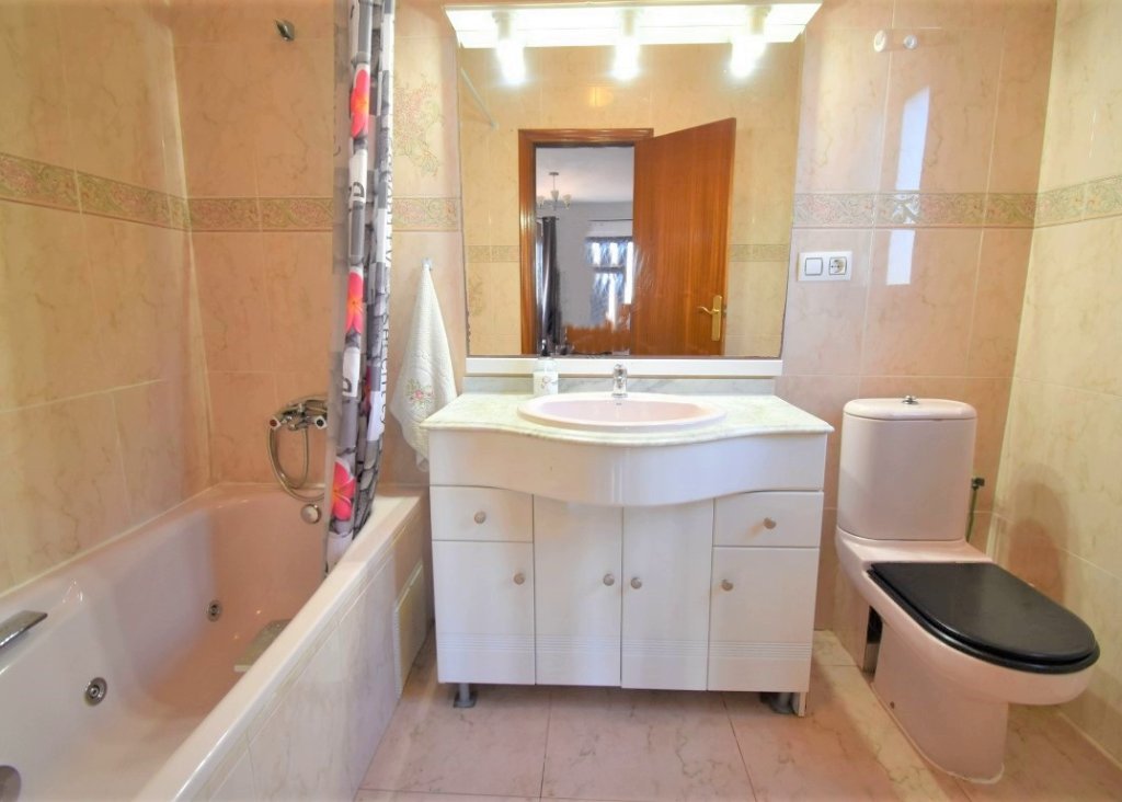 Verkoop - Villa - Orihuela Costa - Villamartin