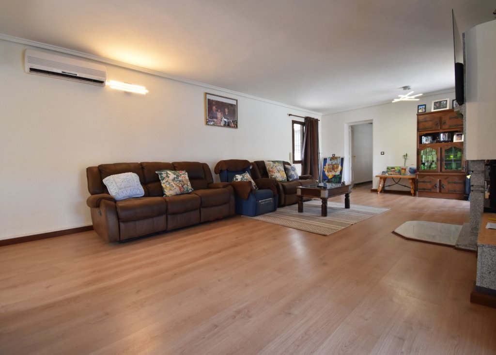 Verkoop - Villa - Orihuela Costa - Villamartin