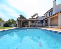 Verkoop - Villa - Orihuela Costa - Villamartin