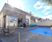 Verkoop - Villa - Orihuela Costa - Villamartin