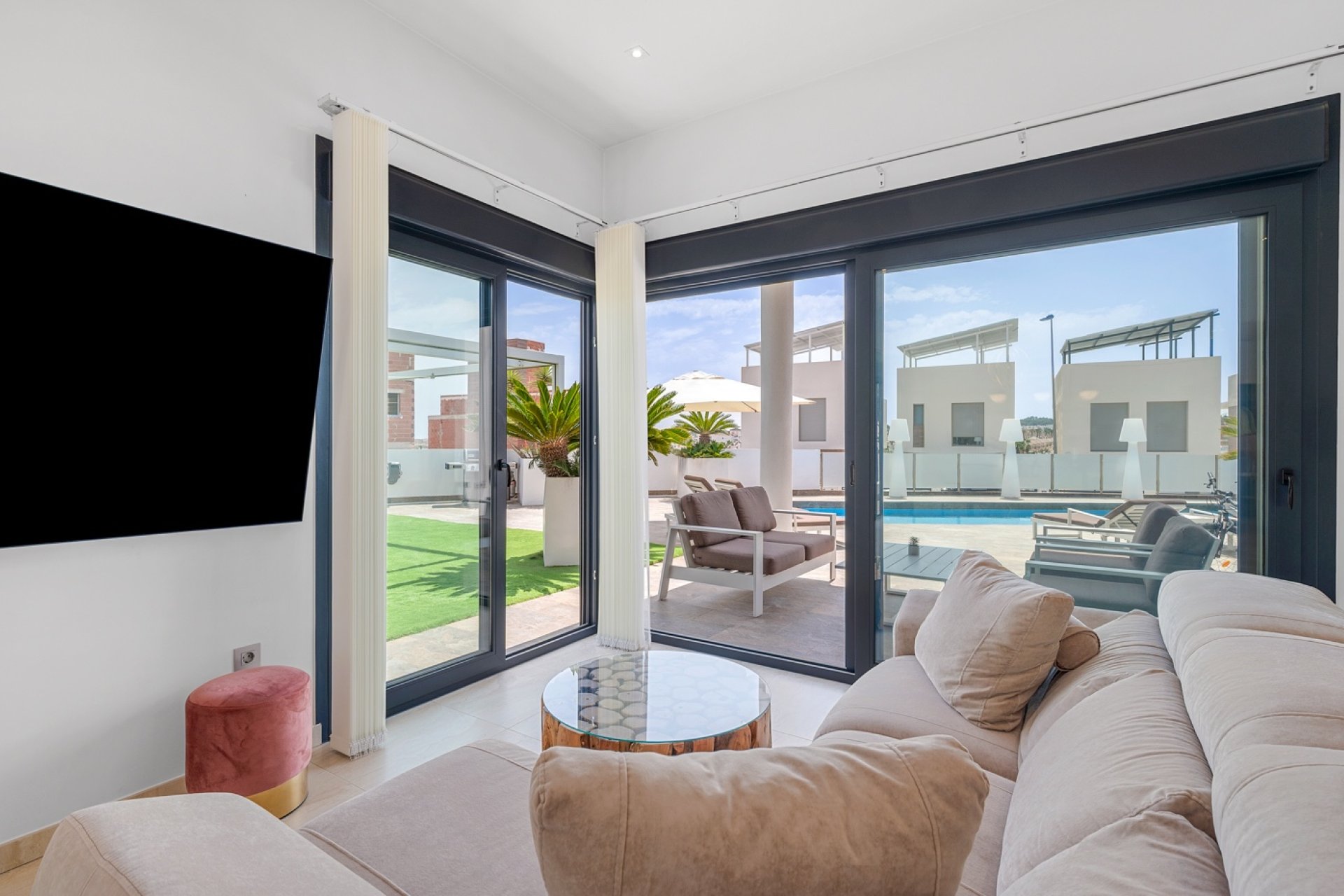 Verkoop - Villa - Orihuela Costa - Villamartín