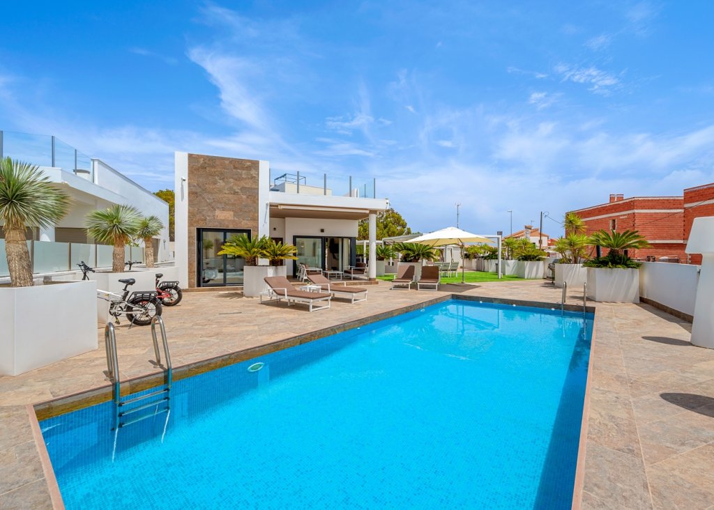 Verkoop - Villa - Orihuela Costa - Villamartín