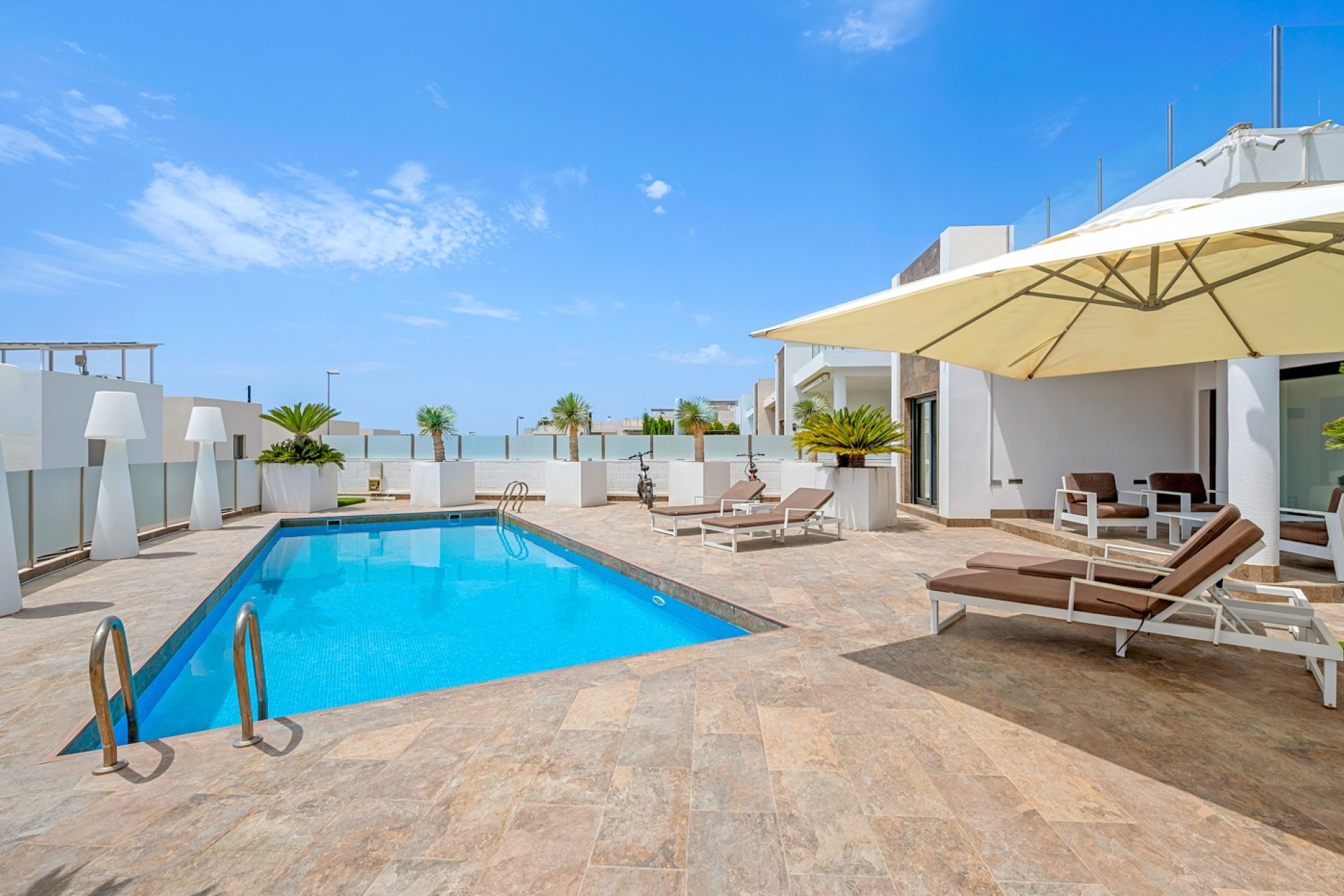 Verkoop - Villa - Orihuela Costa - Villamartín