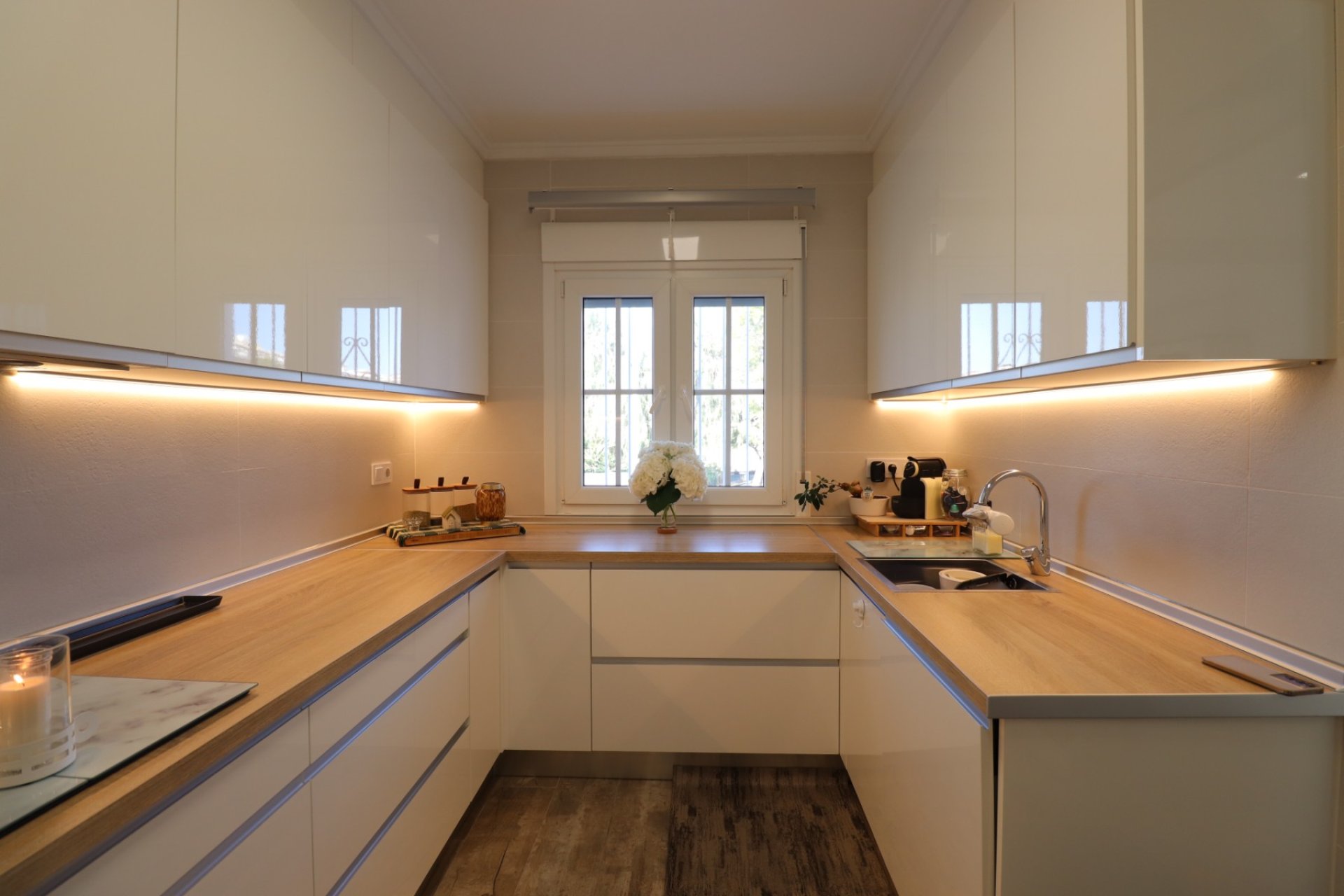 Verkoop - Villa - Orihuela Costa - Villamartin