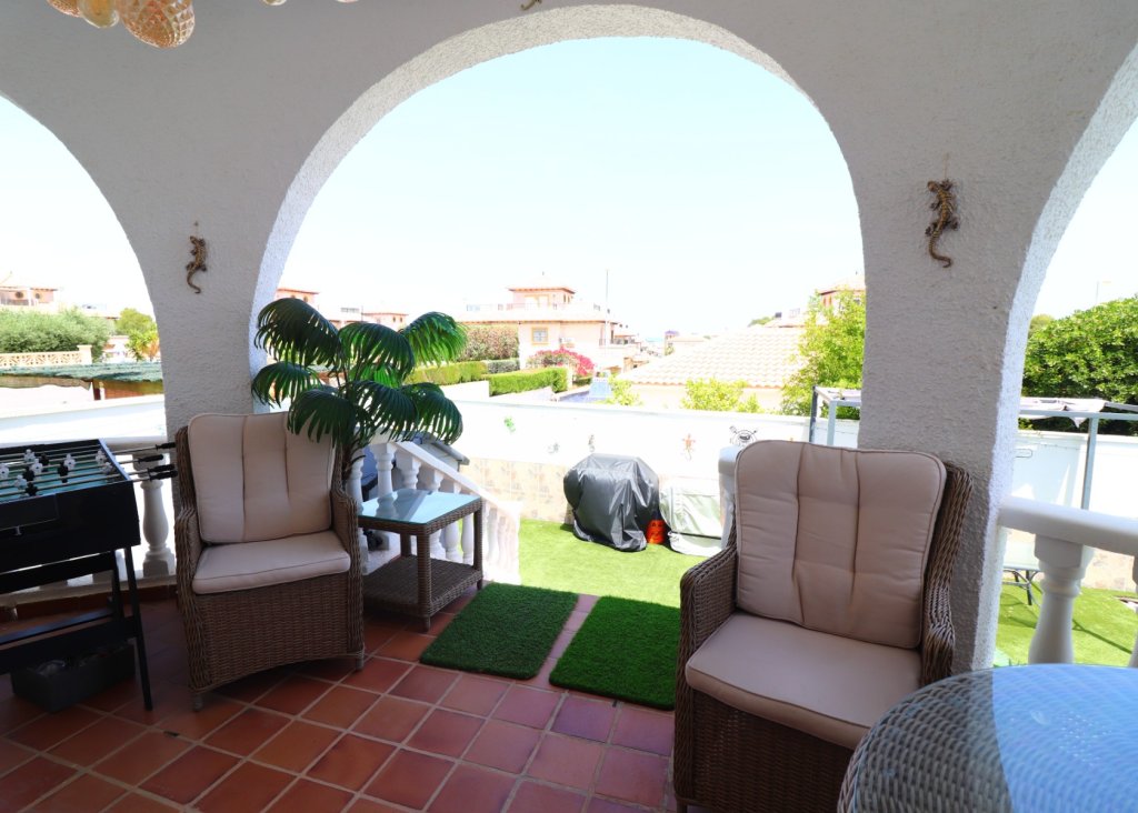 Verkoop - Villa - Orihuela Costa - Villamartin