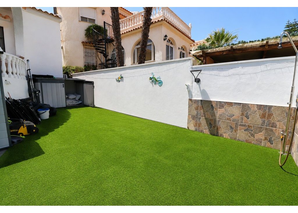Verkoop - Villa - Orihuela Costa - Villamartin