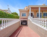 Verkoop - Villa - Torrevieja - La Mata