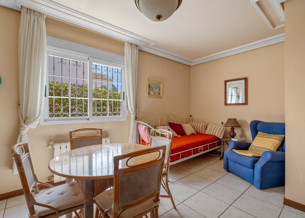 Verkoop - Villa - Torrevieja - La Mata