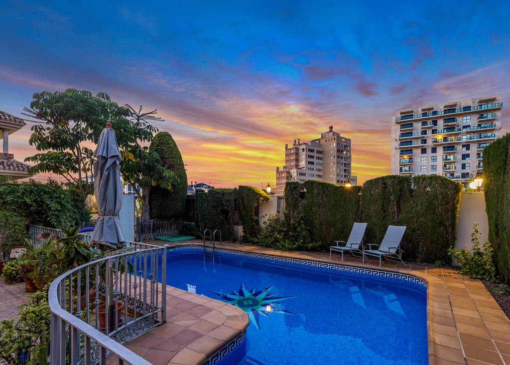 Verkoop - Villa - Torrevieja - La Veleta