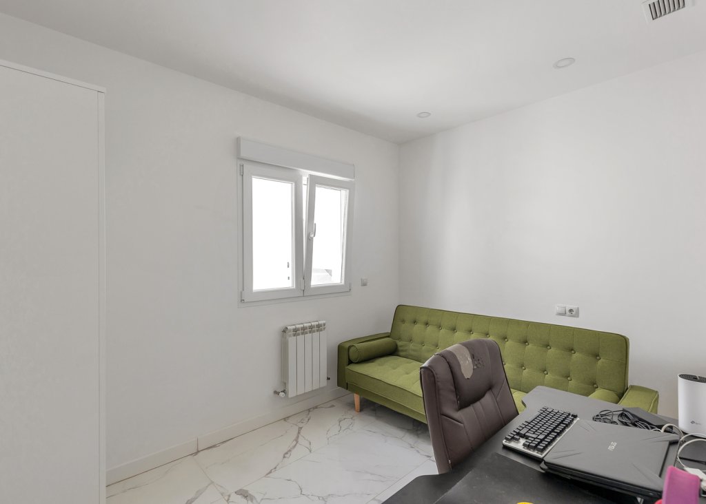 Verkoop - Villa - Torrevieja - Los Balcones