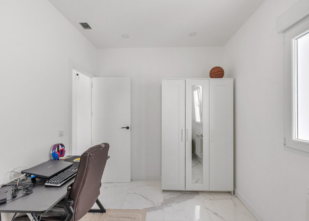 Verkoop - Villa - Torrevieja - Los Balcones