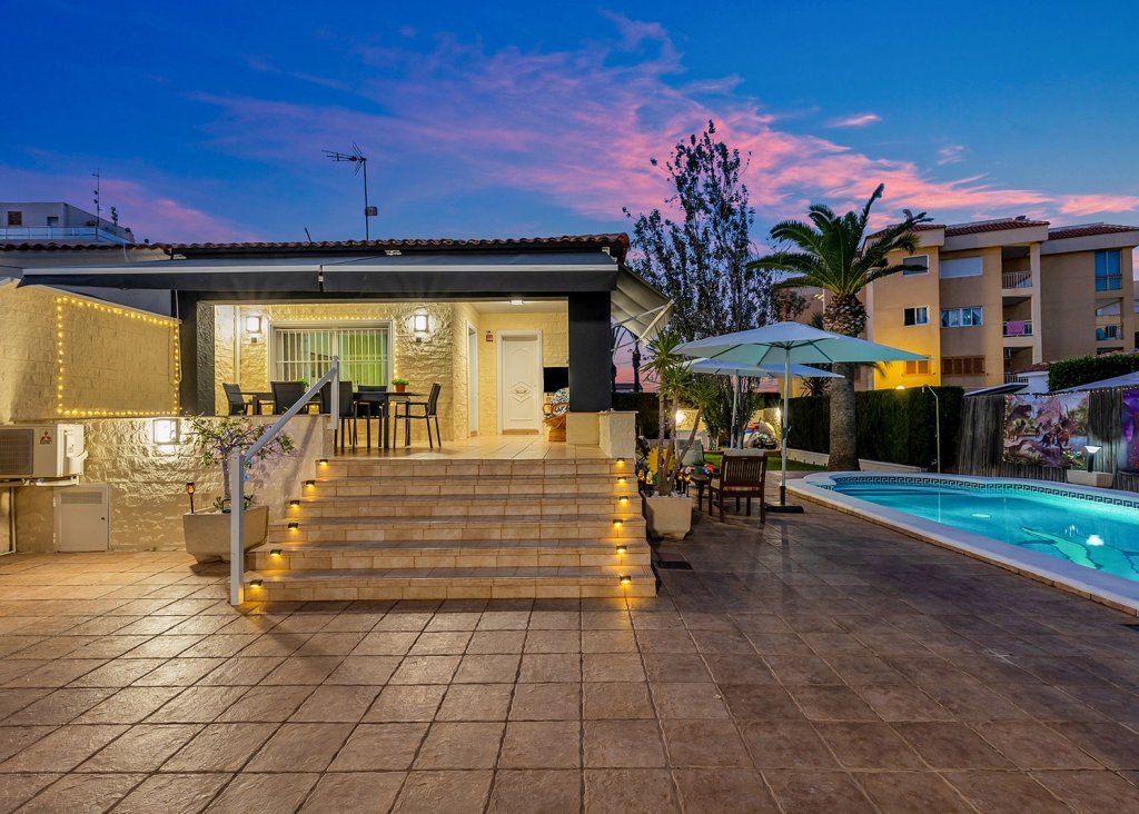 Verkoop - Villa - Torrevieja - Rocio del Mar