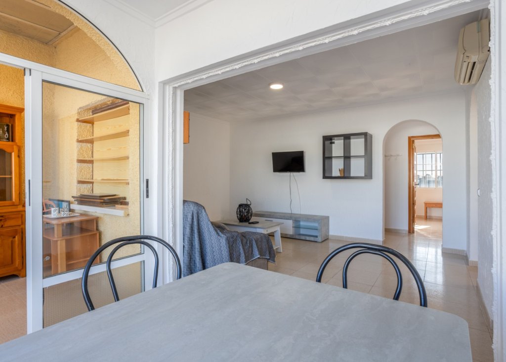 Verkoop - Villa - Torrevieja - Urbanización San Luis