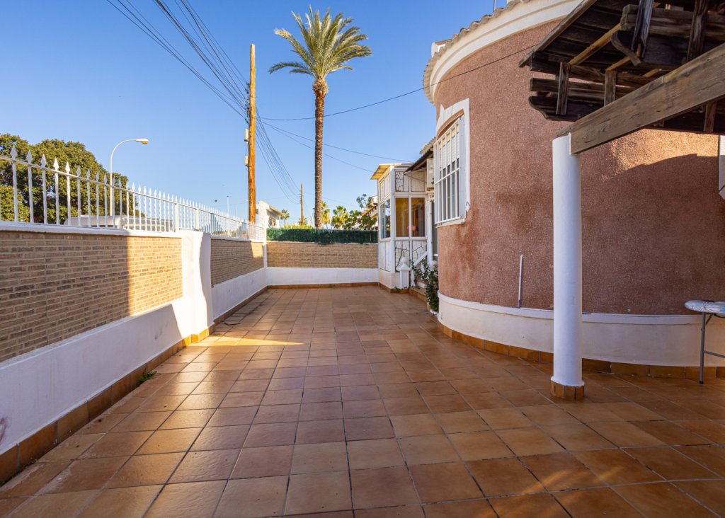 Verkoop - Villa - Torrevieja - Urbanización San Luis