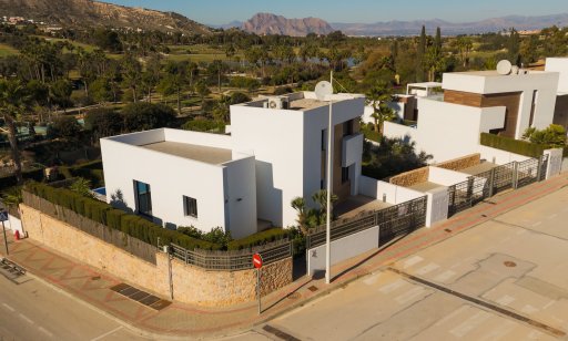 Villa - Sale - Algorfa - La Finca Golf Resort