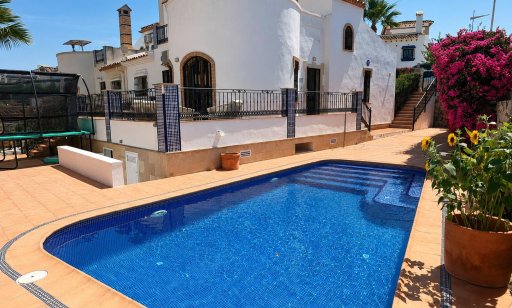 Villa - Sale - Algorfa - La Finca Golf Resort