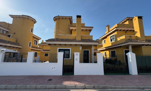 Villa - Sale - Ciudad Quesada - CC5-98879