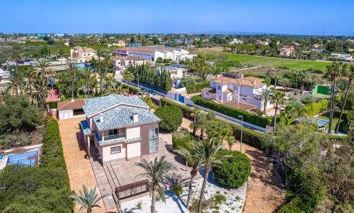 Villa - Sale - Elche/Elx - CC6-64082