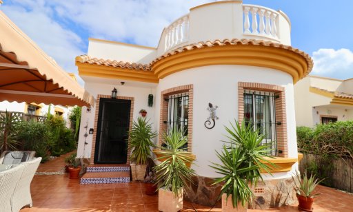 Villa - Sale - Guardamar del Segura - MM-48443