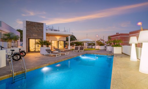 Villa - Sale - Orihuela Costa - CC6-85729