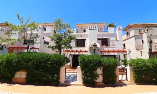 Villa - Verkoop - Algorfa - La Finca Golf Resort
