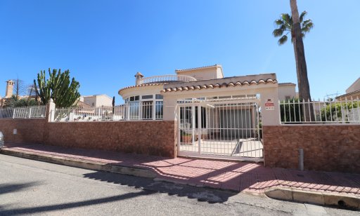Villa - Verkoop - Ciudad Quesada - Atalayas
