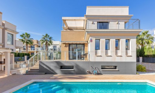 Villa - Verkoop - Orihuela Costa - La Zenia