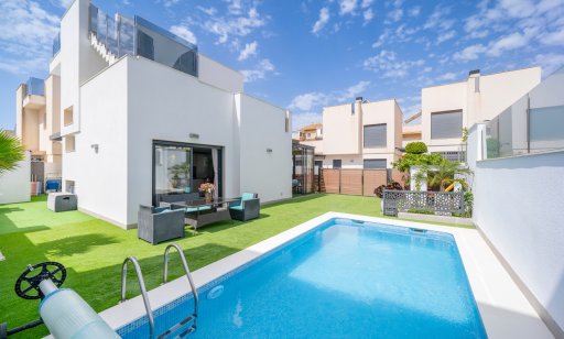 Villa - Verkoop - Torrevieja - Torrevieja