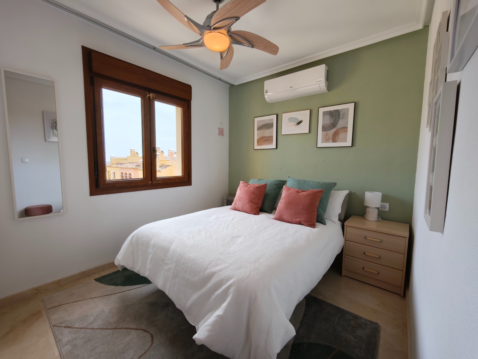 Apartment · Resale - Algorfa · La Finca Golf Resort · Alicante · Spain Apartment · Resale - Algorfa · La Finca Golf Resort · Alicante · Spain