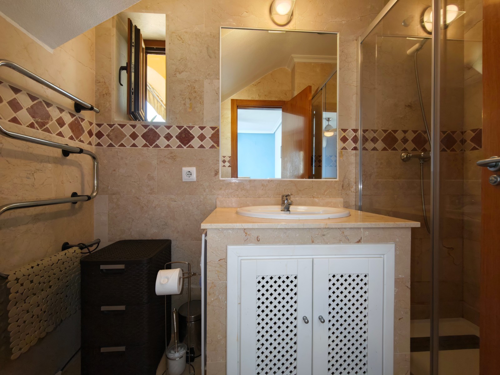 Apartment · Resale - Algorfa · La Finca Golf Resort · Alicante · Spain Apartment · Resale - Algorfa · La Finca Golf Resort · Alicante · Spain