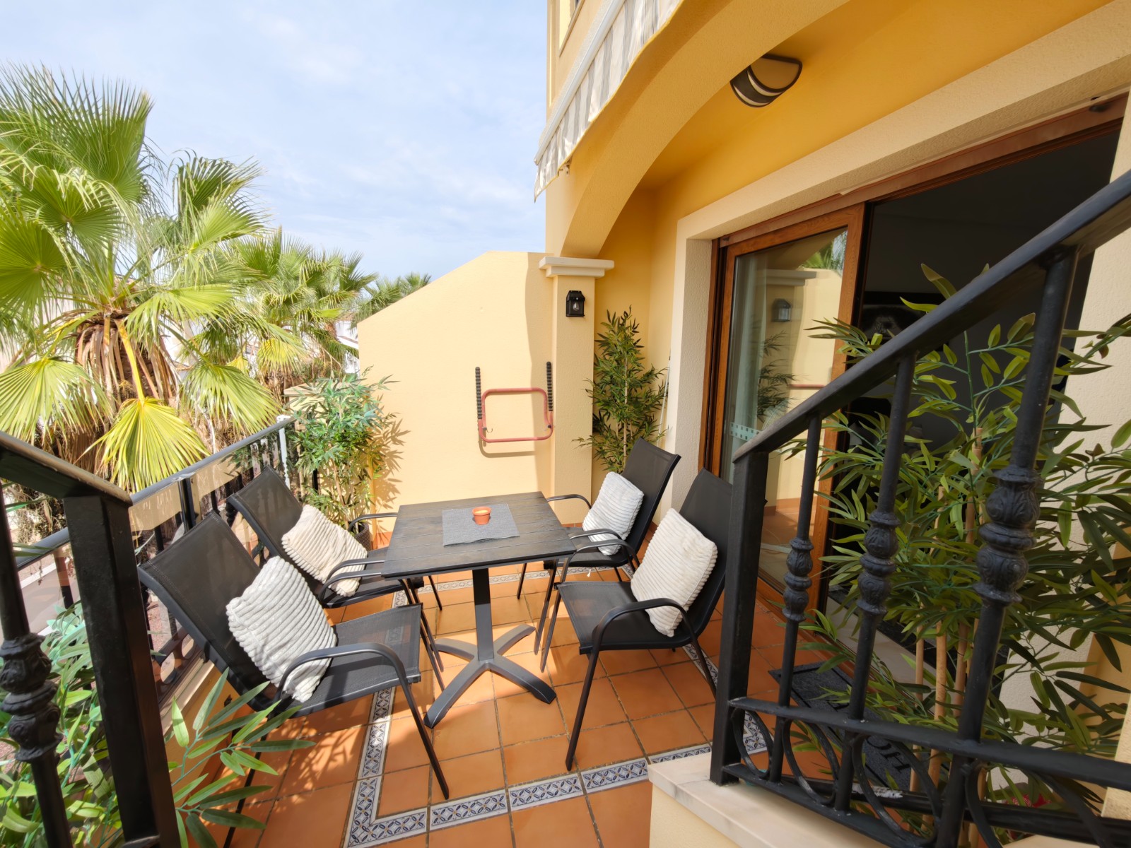 Apartment · Resale - Algorfa · La Finca Golf Resort · Alicante · Spain Apartment · Resale - Algorfa · La Finca Golf Resort · Alicante · Spain